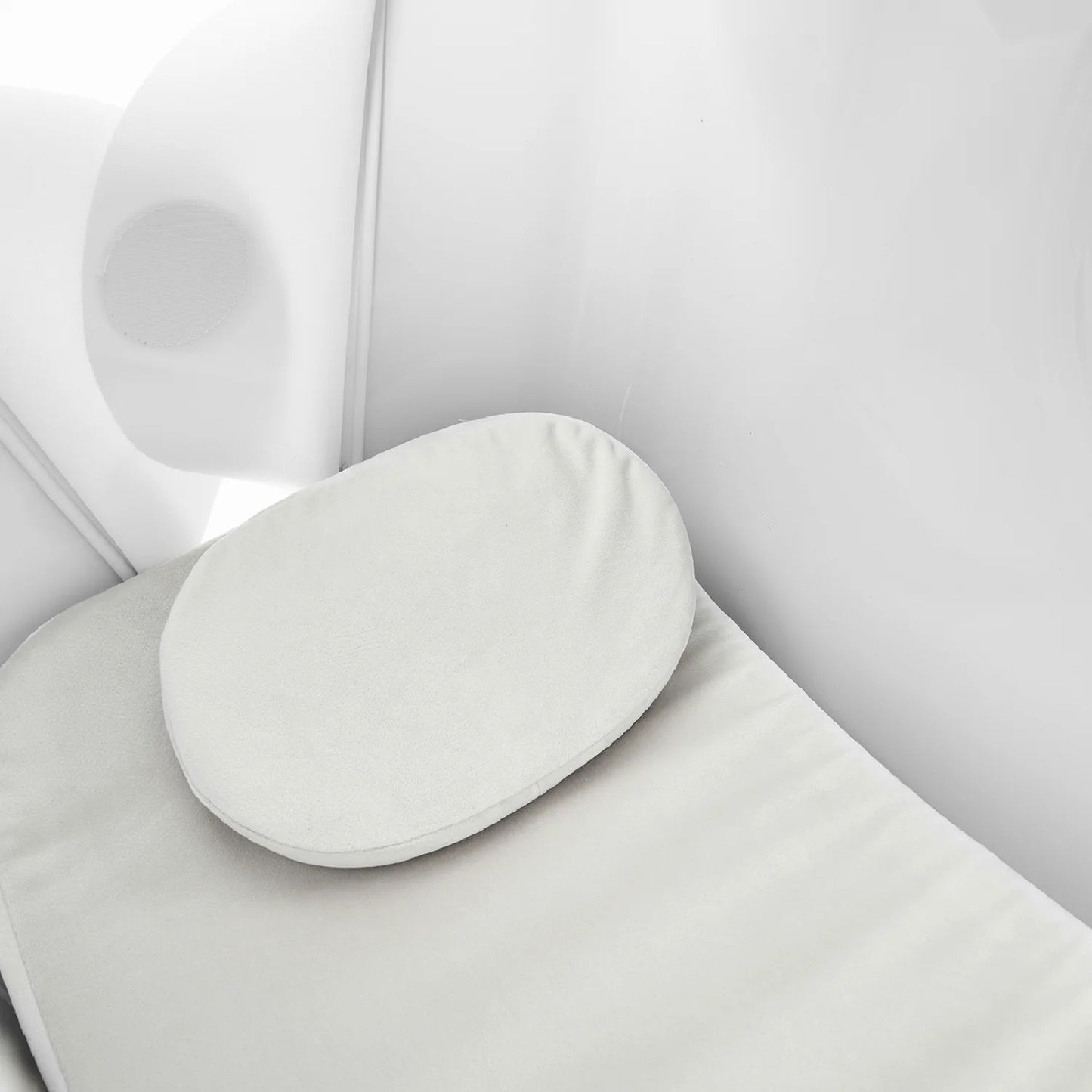 PIDAN Minimalistic Wheeled Pet Carrier Ventilation Type